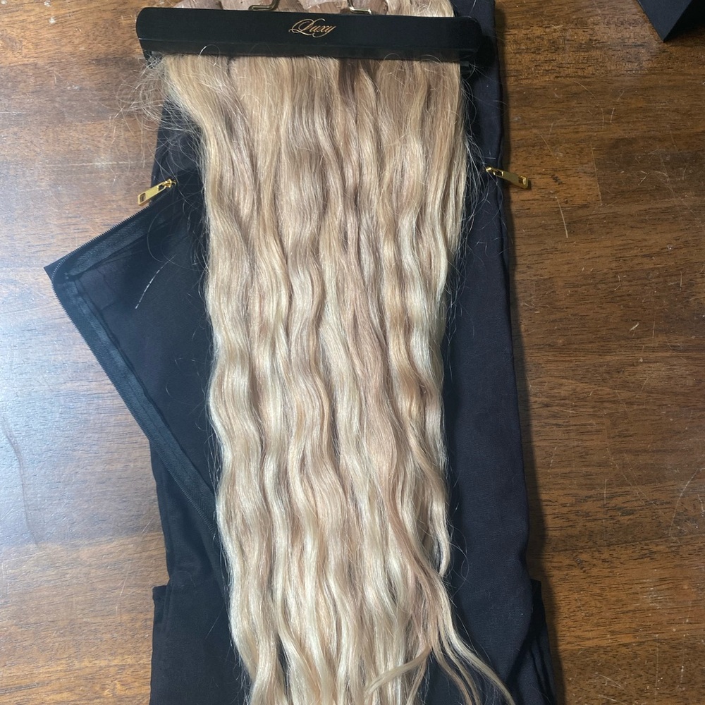 20” Seamless Blonde Balayage Clip-Ins (180g)